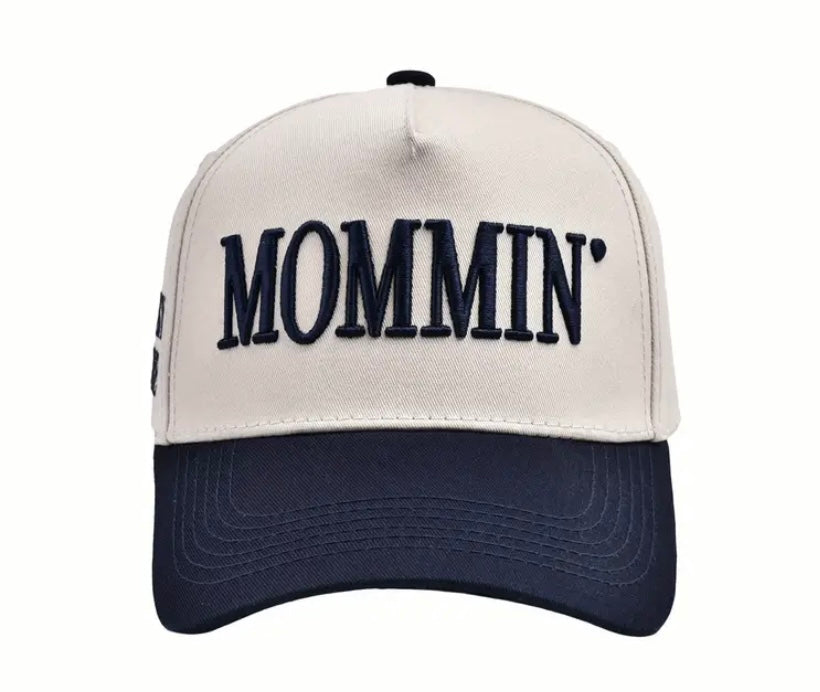 "Mommin" - Trucker Hat