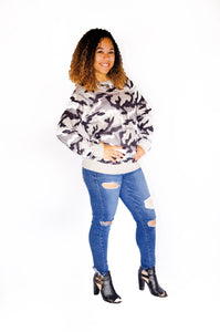 Smokey Mountain Camo Sweater - the Blushing Ivy Boutique LLC - Tops - 