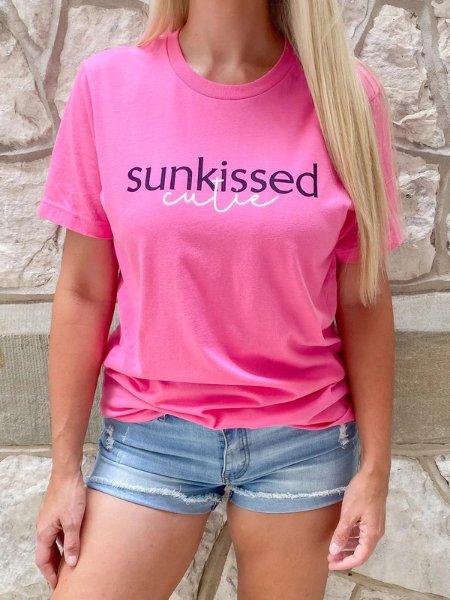 Sunkissed Cutie Graphic Tee - the Blushing Ivy Boutique LLC - 